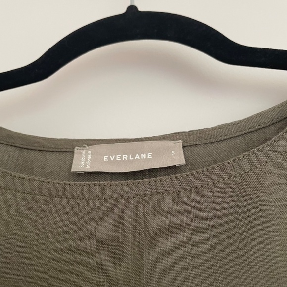 Everlane’s 100% Linen Top - Picture 5 of 7